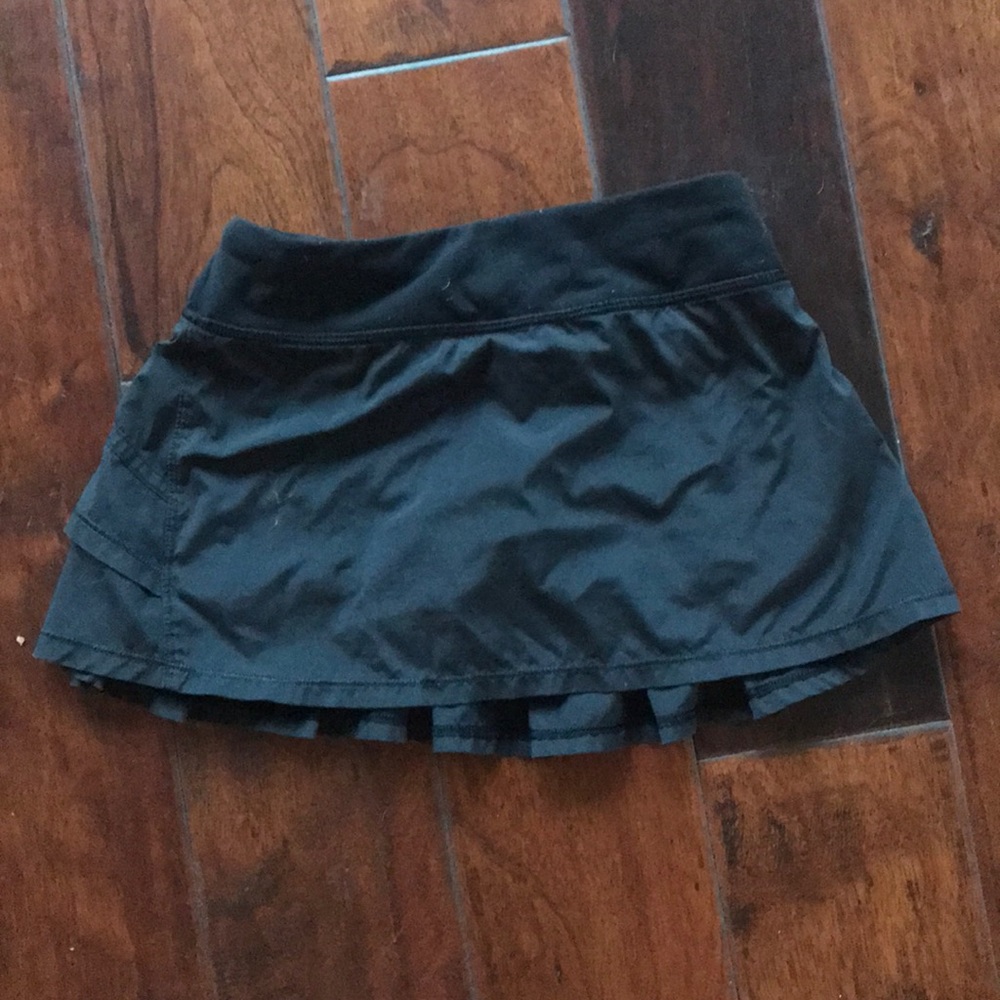 black size 8 kids ivivva tennis skirt
